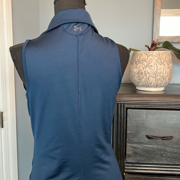 Small Petite Bundle of 4 BeBe, White House Black Market, Express, Under Armour - Picture 8 of 15